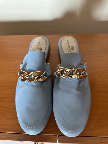 Mocassim feminino azul claro