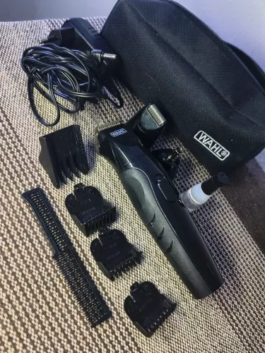 Máquina de cortar cabelo wahl