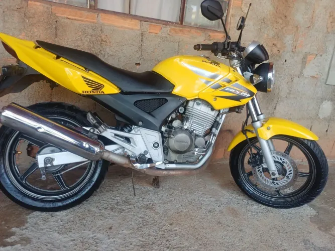 Moto excelente.