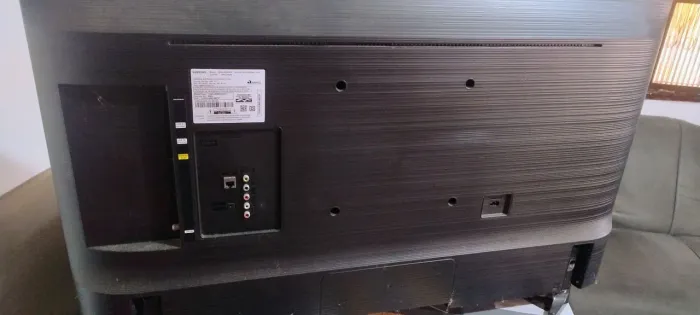 Tv 43" smart não liga