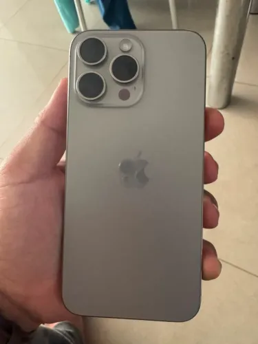 iPhone 15 pro Max 256g