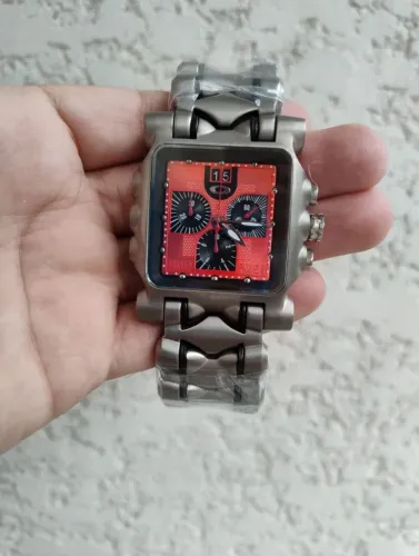 Redddd...vermelho...minute...machine .timee