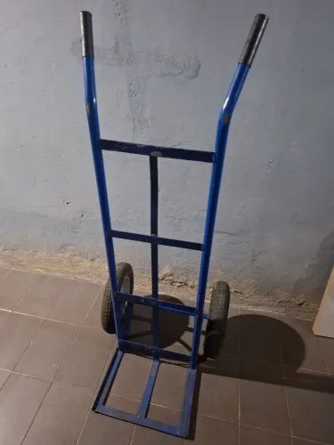 Carrinho de carga suporta 350kg 189,00<br><br>Qualquer duvida so chamar no wpp *