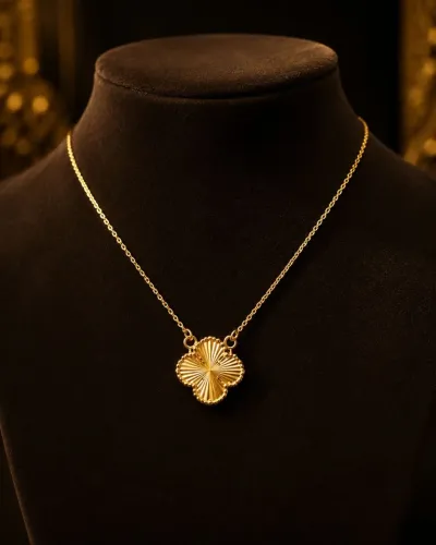 Colar Trevo Gold em Ouro 18K