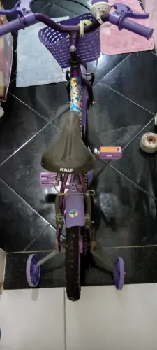 Bicicleta infantil menina