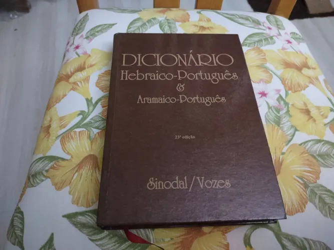 Dicionário Hebraico-Português e Aramaico-Português 