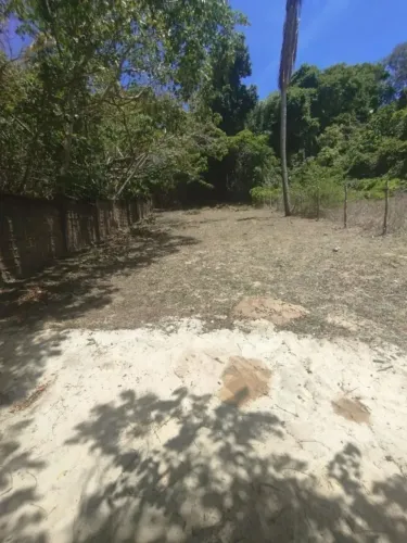 Terreno medindo 9x29 (261m²) na região da Guia, Lucena-PB.