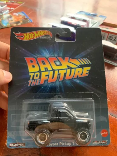 Toyota the back to the future Pick-up truck 1987 