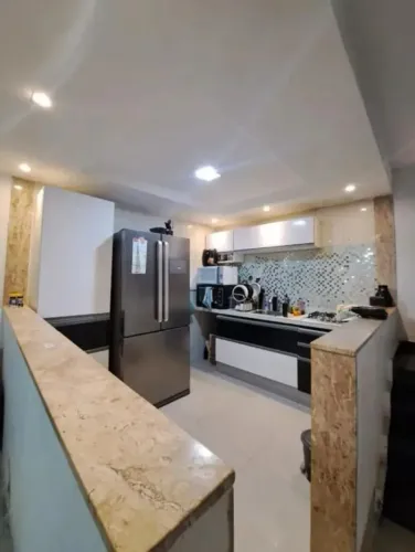 CASA COM 2 QUARTOS EM DA LUZ