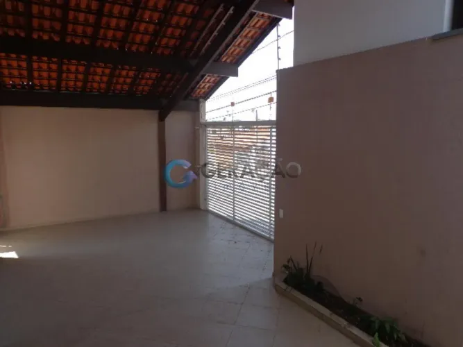 Venda - Casa Terre - Centro de São José dos Campos!