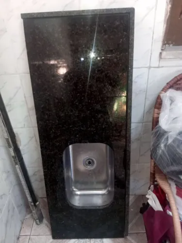 Vendo pia de mármore semi-nova 1,40 por 50 500