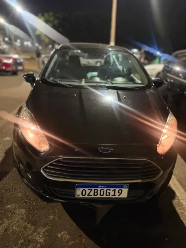 Ford Fiesta Sedan 1.6 16V Flex Aut. 2014