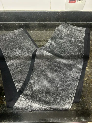 Calça de couro Feminina PARRESH