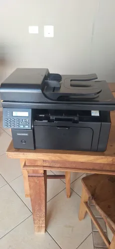 Impressora laserjet HP M1212nf MFP