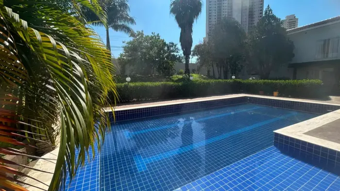 Casa Sobrado no Santa Rosa-900m²-7 Suítes Sd. 3 Master-Espaço Gourmet e Porão C/ 2 Peças-C