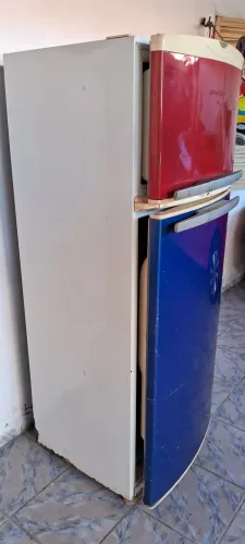 Vendo geladeira dúplex funcionando perfeitamente 