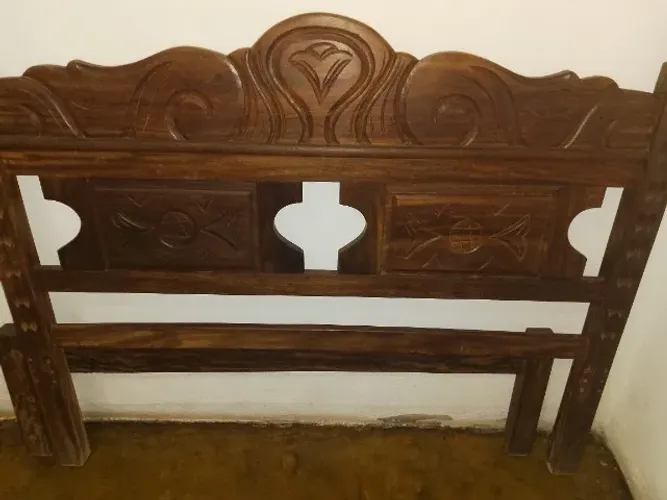 Cabeceira e pé de cama de casal