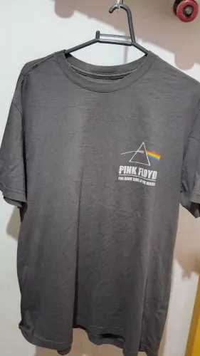 Camisa nova com etiqueta