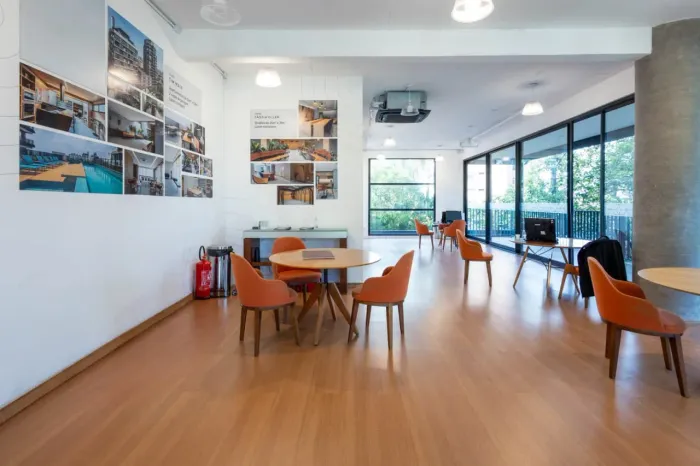 Loja na Rua Oscar Caravelas, 57 - Loja 143 m²