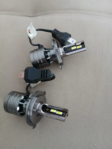 Vendo lâmpada de led para polo