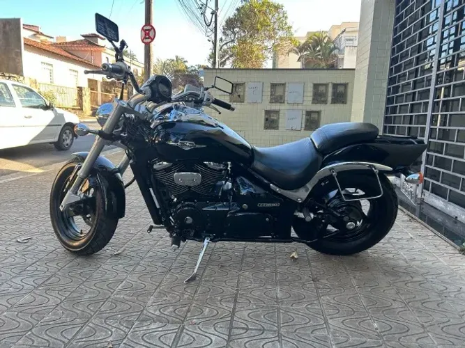 Vendo Boulevard m800 com 9.788km rodados!