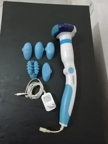 Massageador corporal omron bivolt modelo HM-112)