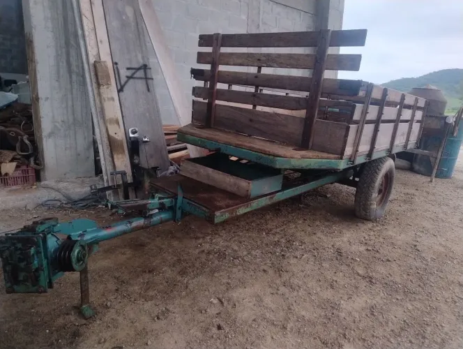 Carreta traçada para Tobata