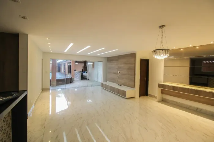 Casa com 3 suítes, piscina e sauna à venda em Nossa Senhora de Fátima, Nilópolis