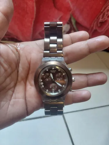 Relógio Swatch modelo diaphane suíço