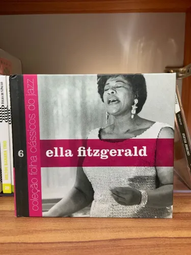 CD Ella Fitzgerald - Coleção Clássicos do Jazz - Folha de São Paulo