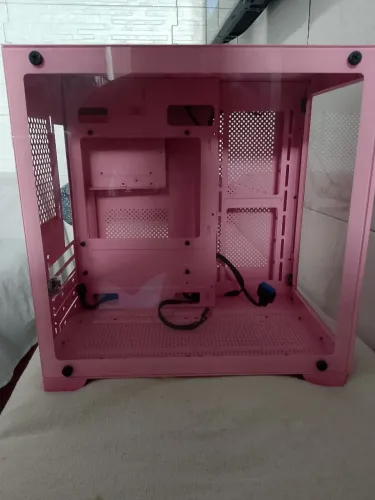 Gabinete gamer rosa Matx e mini Atx