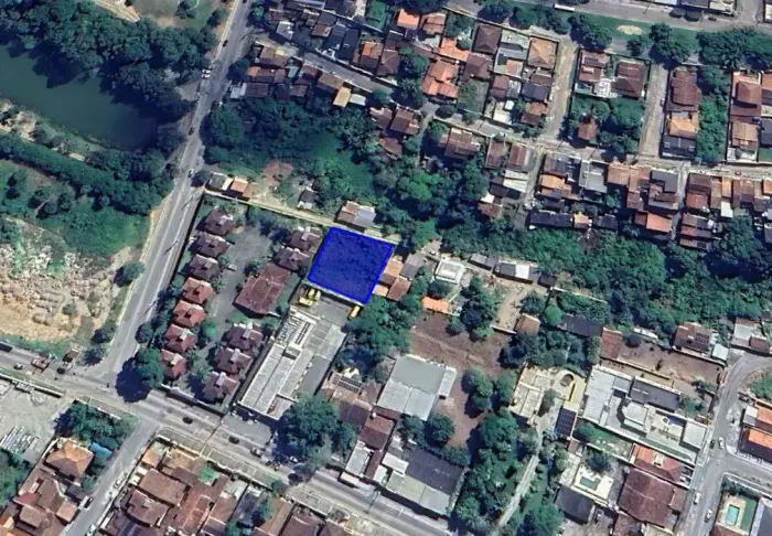 Imóvel para venda com 960 metros quadrados em Centro - Eunápolis - BA