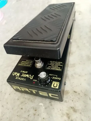Pedal wah artec power wah