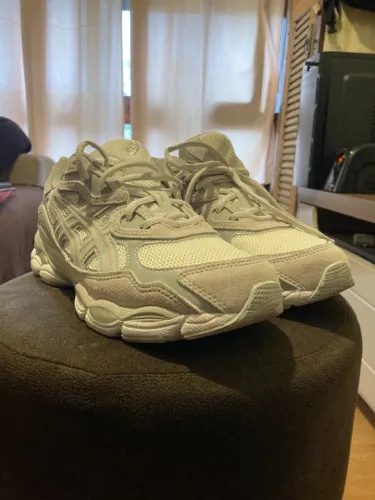 TÊNIS ASICS GEL NYC