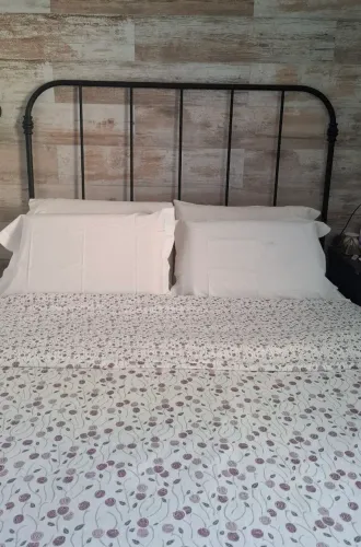 Cabeceira de Cama Casal - Patente em Ferro Preto Fosco - Estilo: Vintage - Dom Mascate