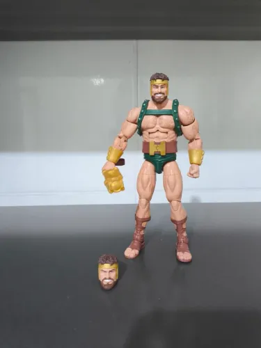 Marvel Legends Hércules