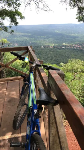 Bicicleta GT azul quadro 29