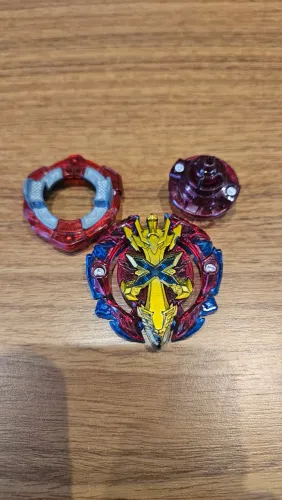 Beyblade Burst Xcalibur