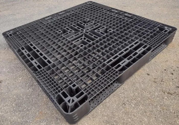 Palete dupla face 110x110 de plastico
