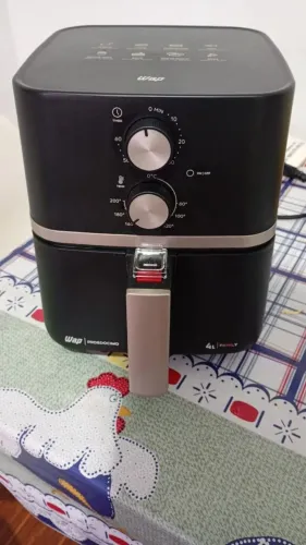 Air fryer 4 Litros WAP nova!