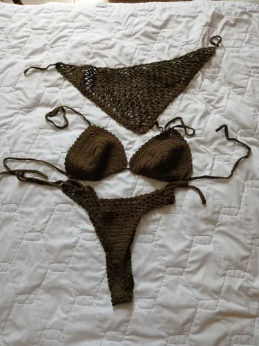 Cropped, biquíni
