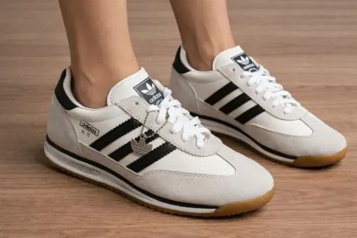 Tênis Adidas