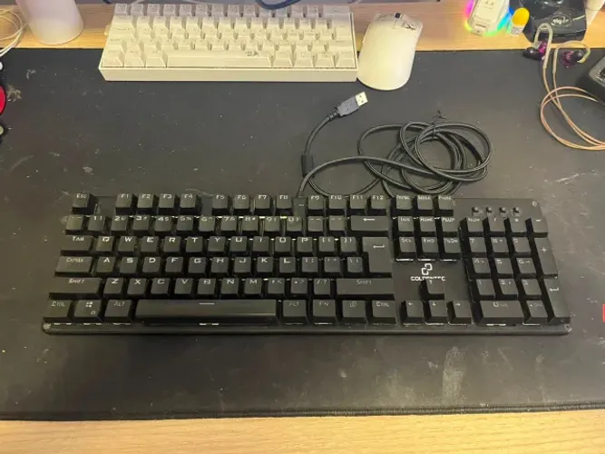 Teclado mecânico gamer