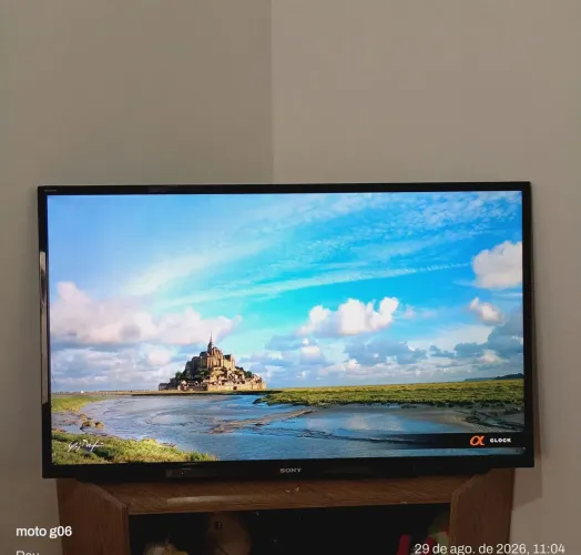 Tv Samsung 50 pol (não é smart) sem defeitos.