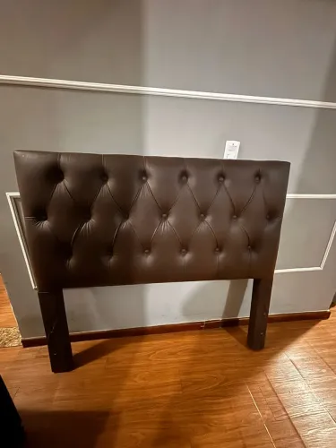 Vendo cabeceira de cama de casal