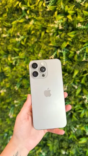 iPhone 15 pro Max 256gb ( seminovo)