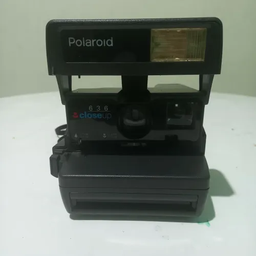 Câmera Polaroid 636 closeup