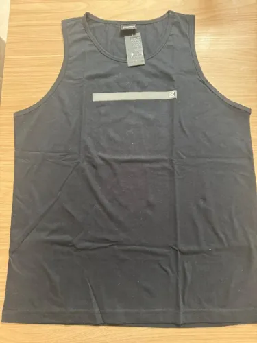Camiseta Preta Masculina - Tamanho M - Nova