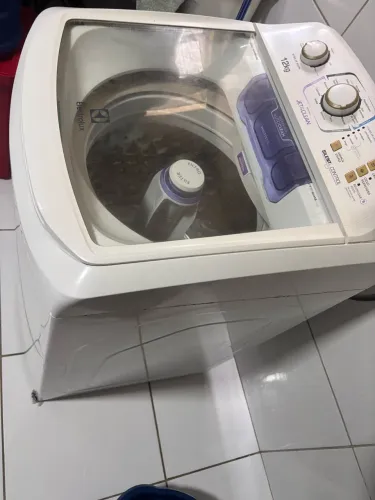 Máquina de lavar 12 kg Eletrolux