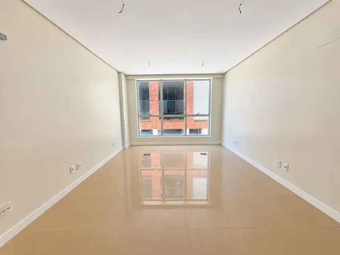 Sala comercial no bairro Trindade, Florianópolis.